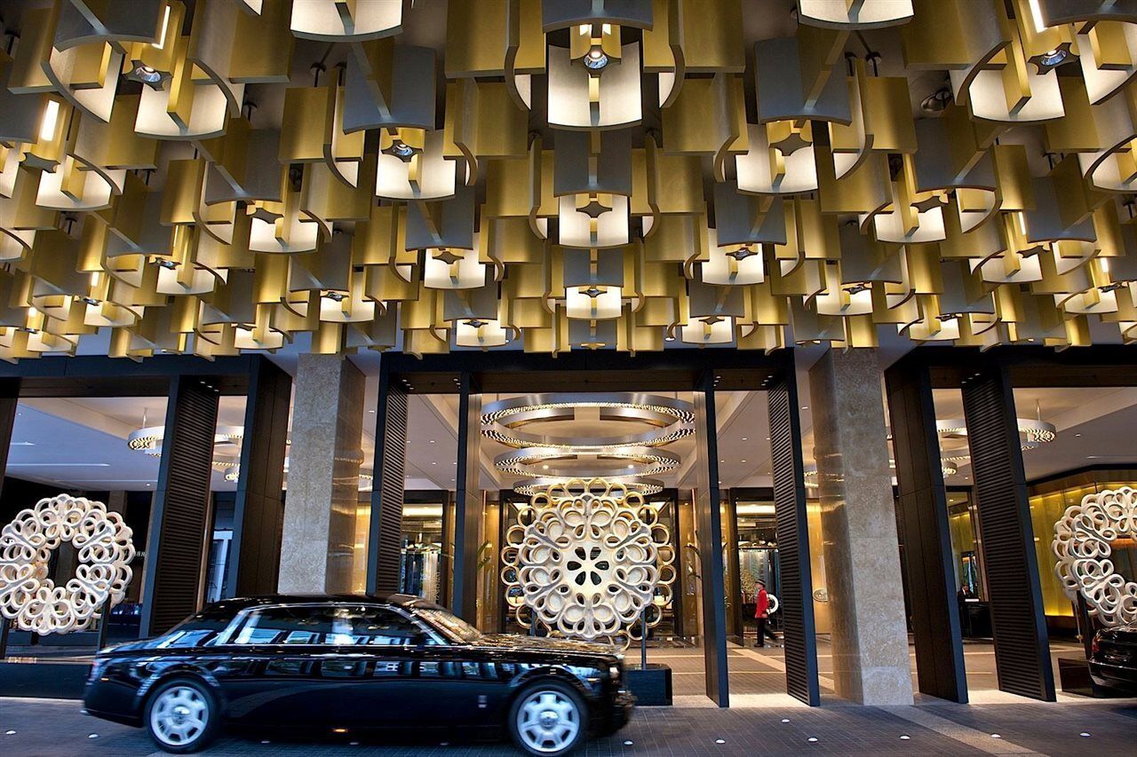 Готель Crown Towers Мельбурн Екстер'єр фото Entrance